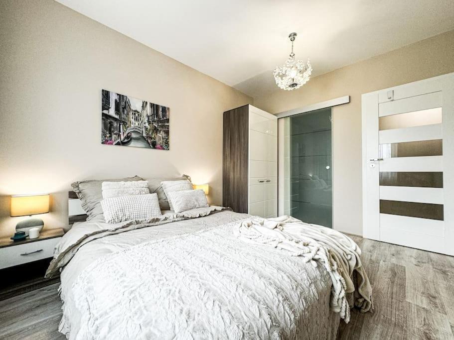 Apartament 201 Sloneczna Klecina Вроцлав Экстерьер фото