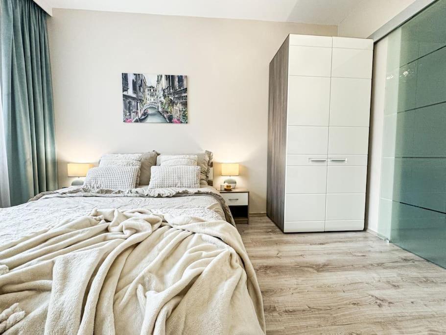 Apartament 201 Sloneczna Klecina Вроцлав Экстерьер фото
