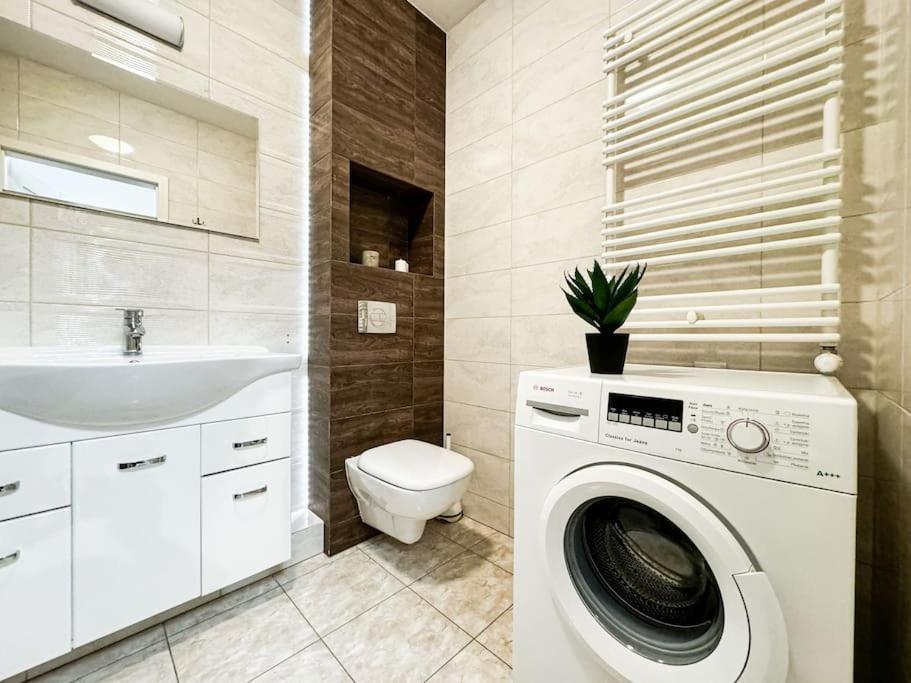 Apartament 201 Sloneczna Klecina Вроцлав Экстерьер фото